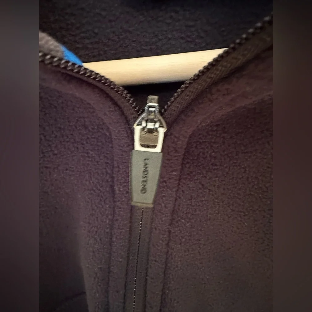Lands End stylish zip